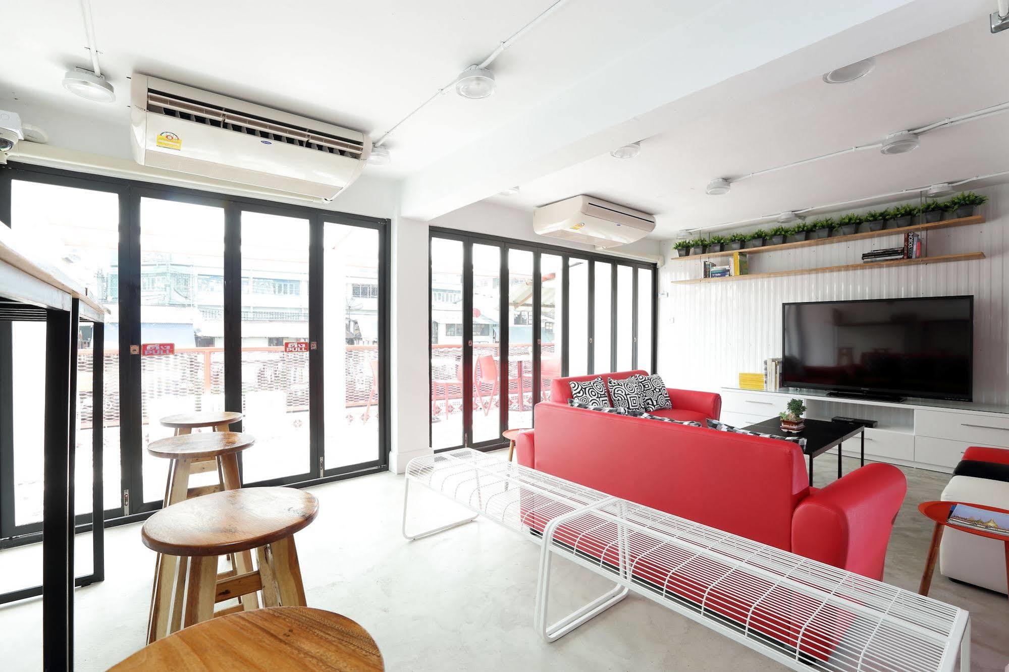 Smile Inn Бангкок Экстерьер фото