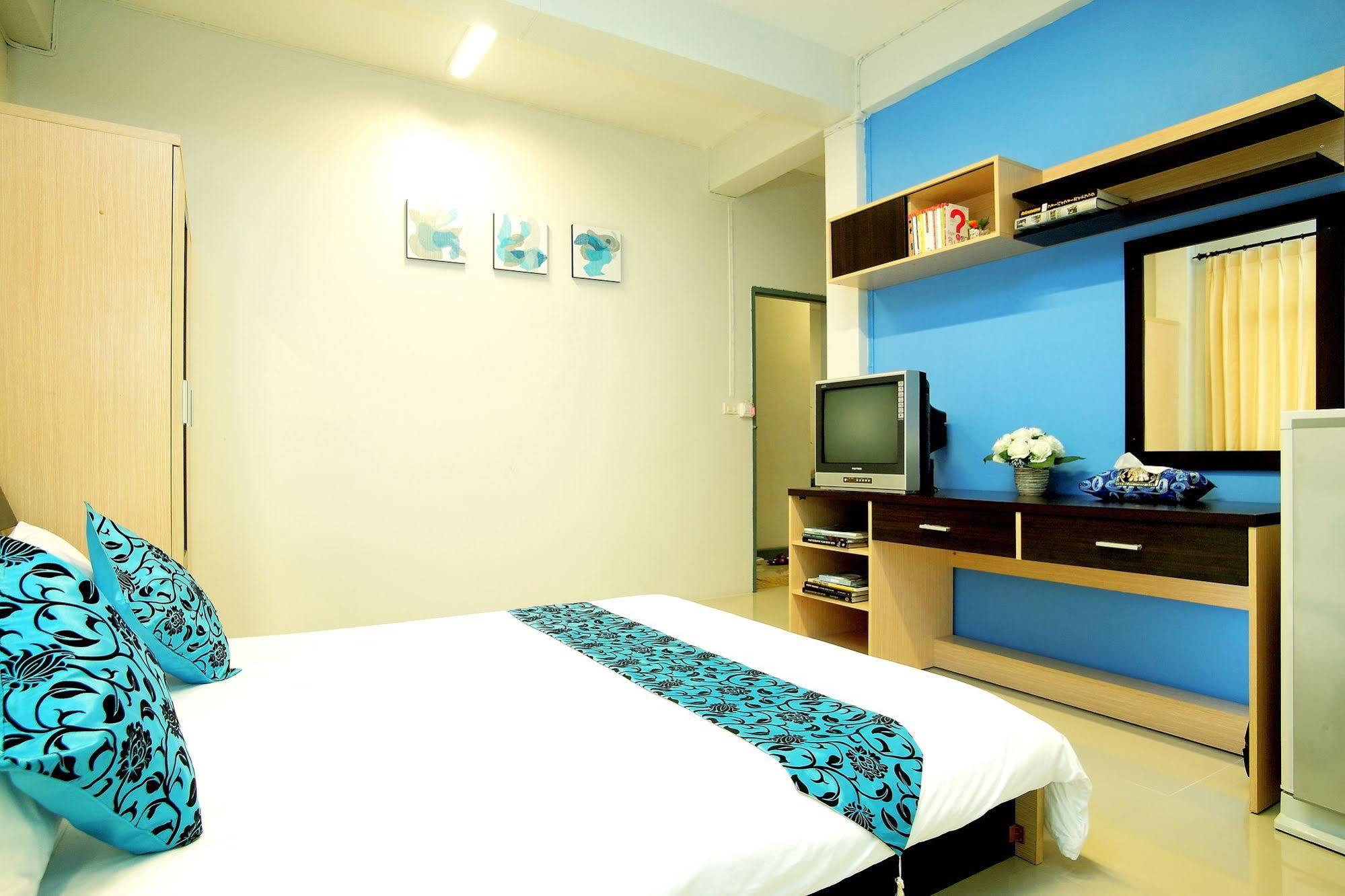 Smile Inn Бангкок Экстерьер фото